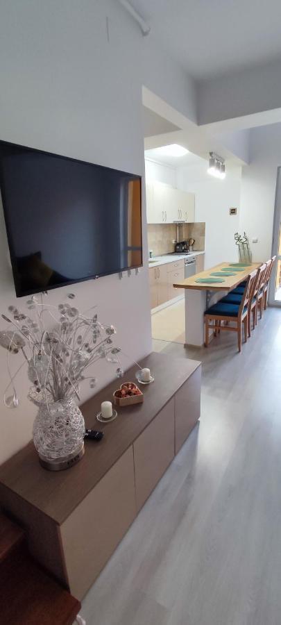 דירות Duplex Belle View Sinaia-Free Parking מראה חיצוני תמונה